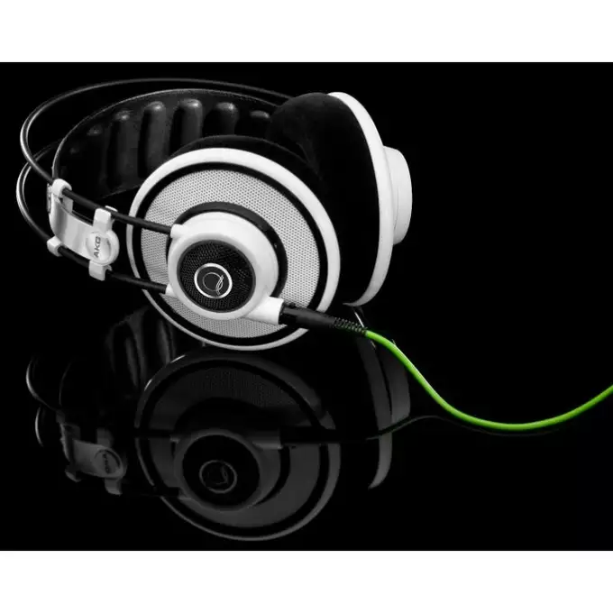 AKG Q701 - Audiomagic.eu SHOP | Feel the music magic!