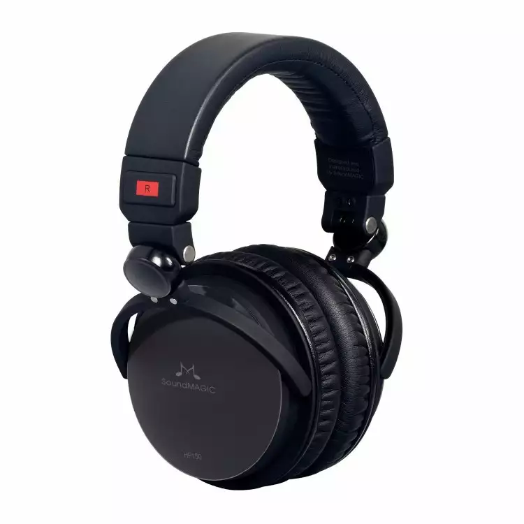 SoundMAGIC HP150